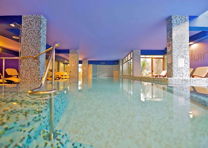 Mercure West Hotel