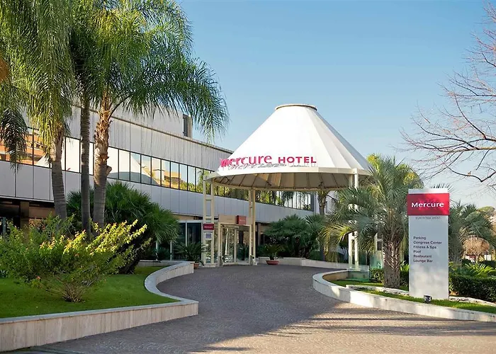 Hotel Mercure West 4*