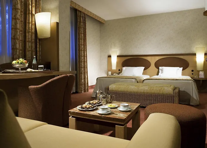 Hotel Mercure West Rom