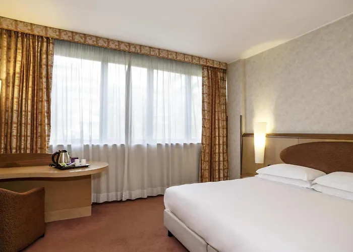 Mercure West מלון רומא