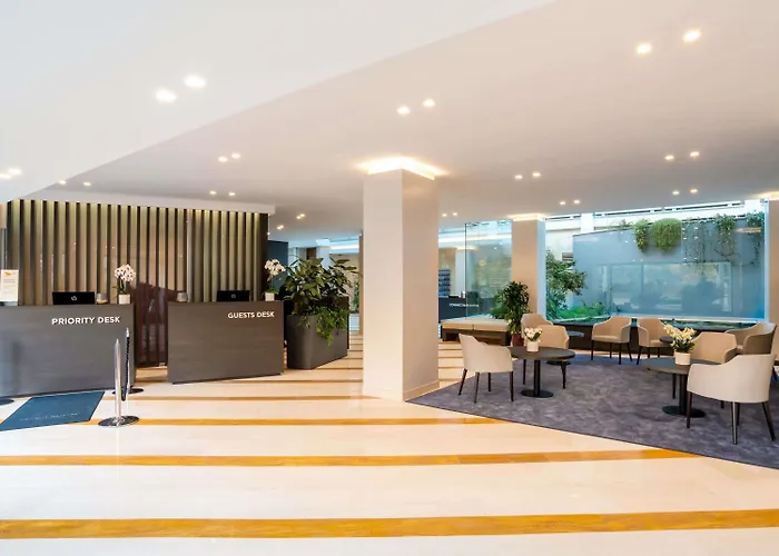 Hotel Mercure West Rom